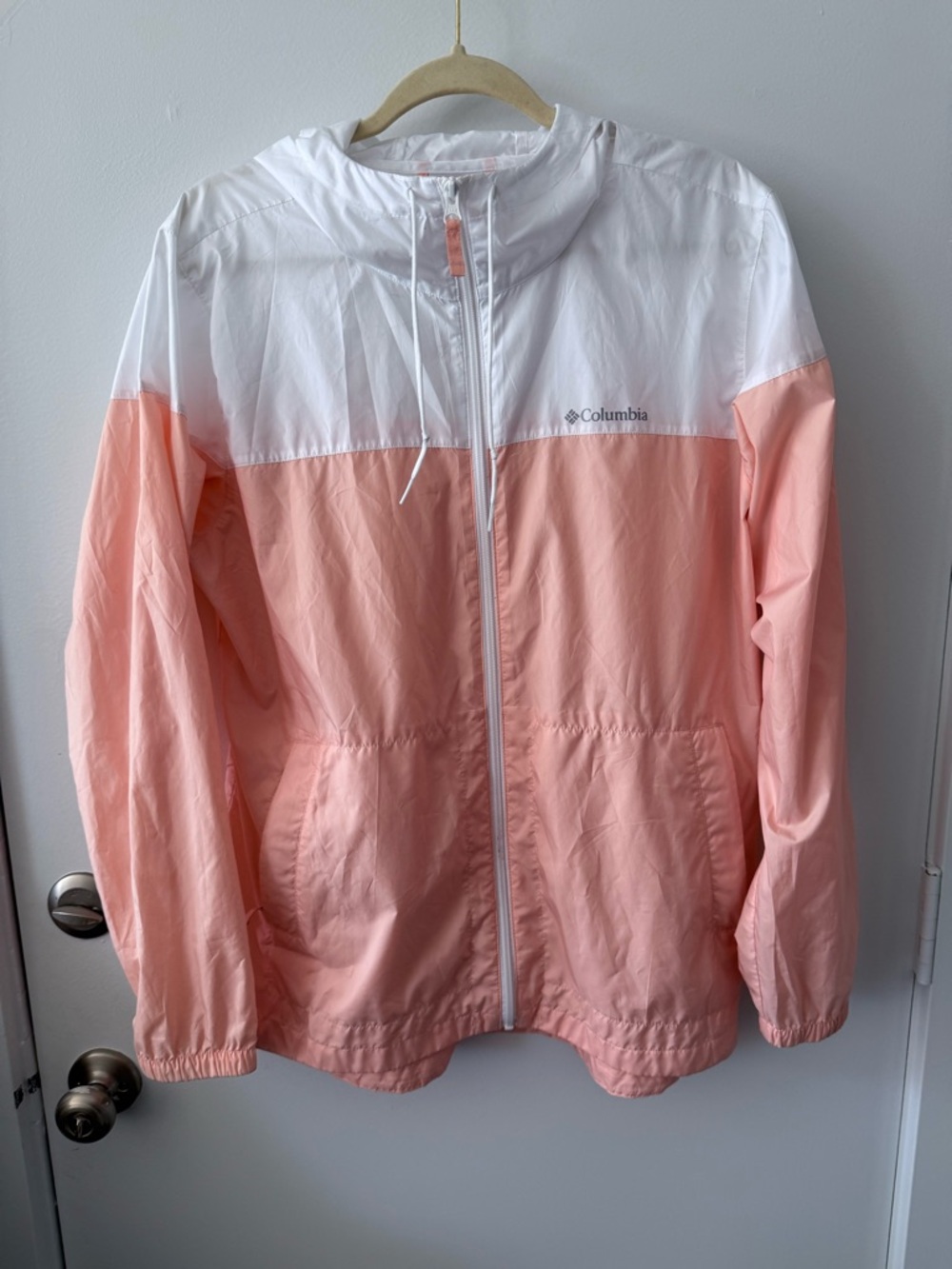 Columbia White & pink Lightweight Hooded Windbreaker, large